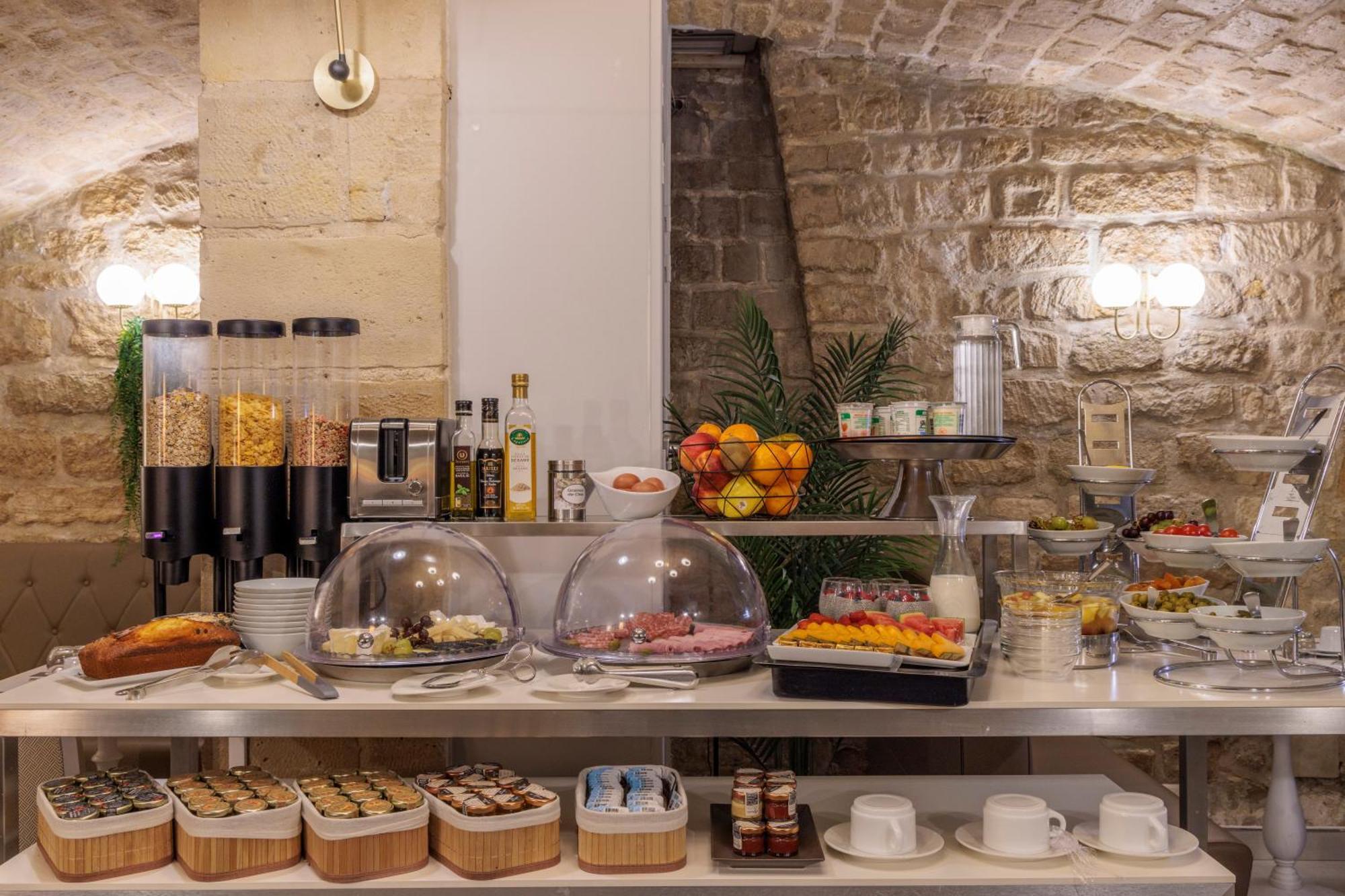 Hotel Saint Martin Bastille Parigi